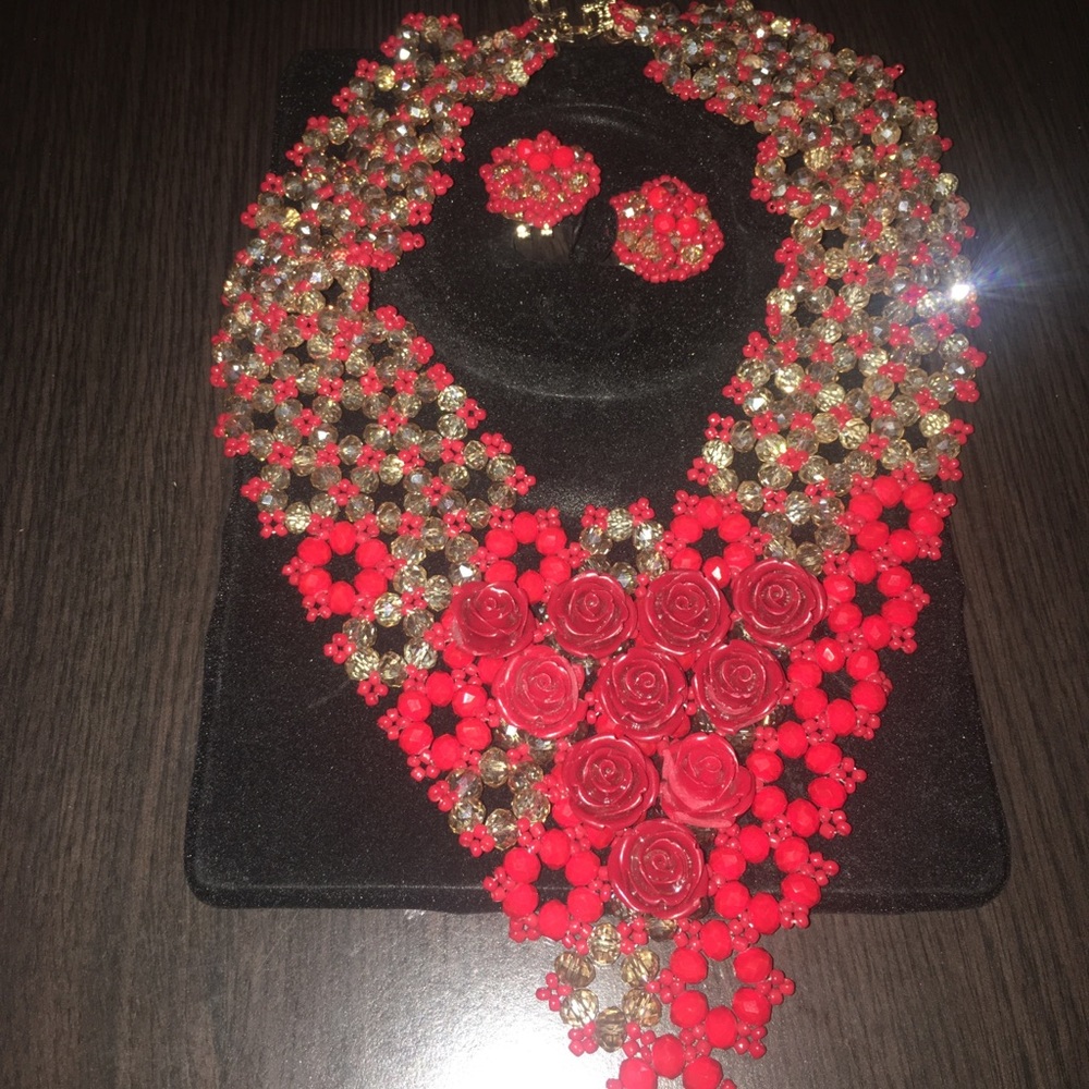 African jewelry set necklace, bracelet, earrings